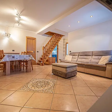 Edera Myholidaylivigno *