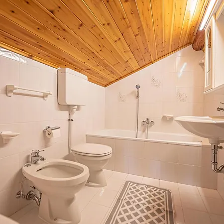 Edera Myholidaylivigno *